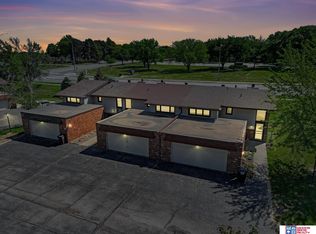 1510 Janice Ct, Lincoln, NE 68506