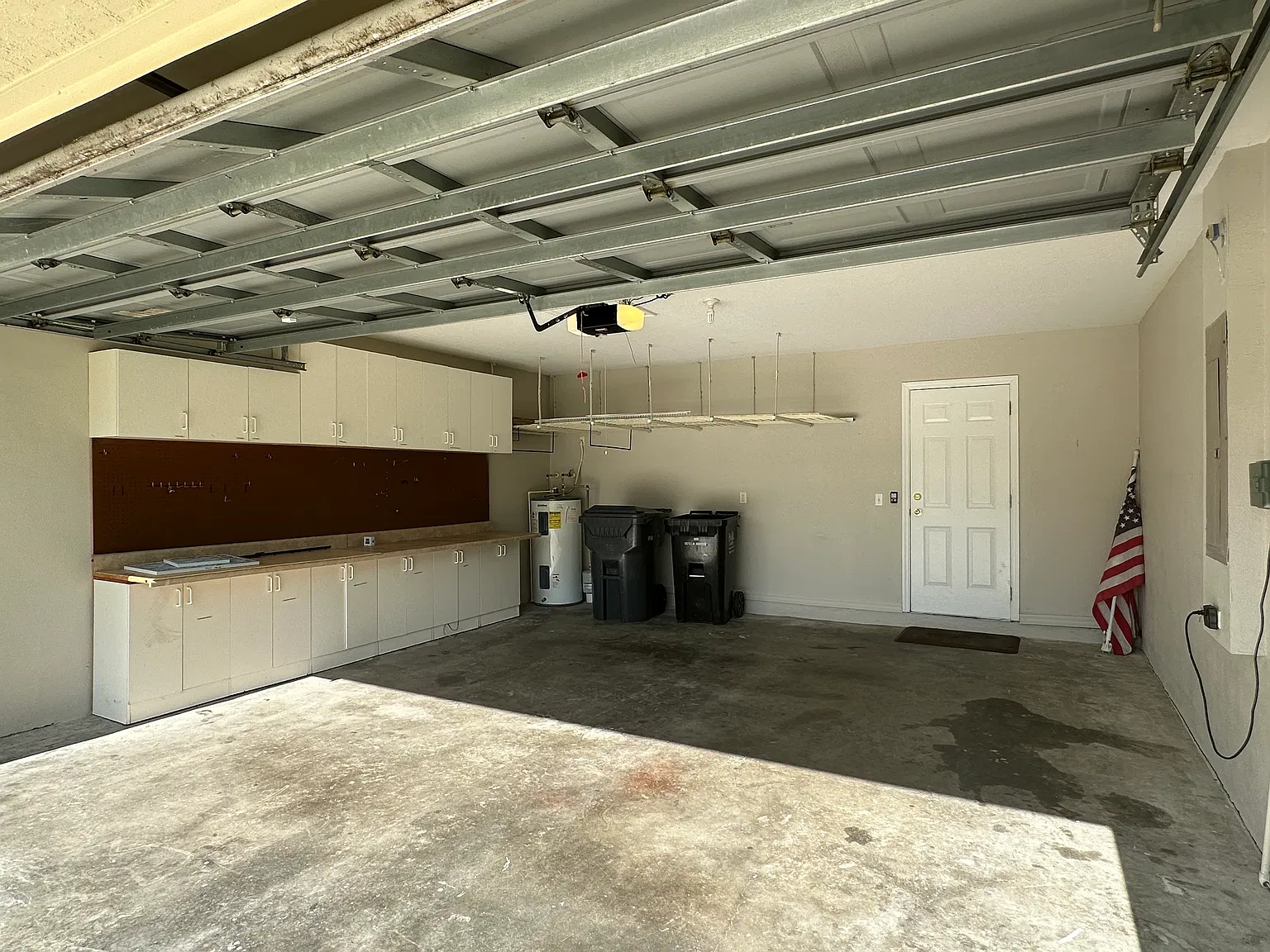 2748 Highlands Creek Dr — Photo 3