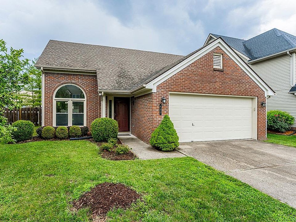 1st image of 637 Twin Pines Way