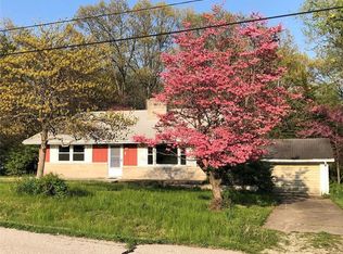 10 Hilltop Dr, Decatur, IL 62521