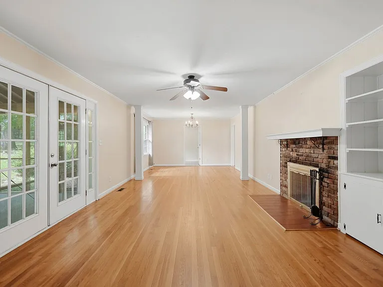 312 Arrow Dr — Photo 5