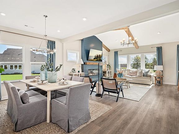 The Courtland Dining Room