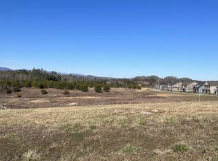 104 Hillberry Rd, Oak Ridge, TN 37830