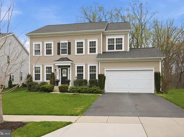 605 Maccubbin Ln, Gambrills, MD 21054
