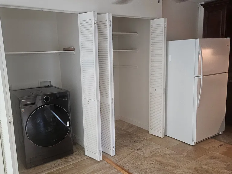 1550 Davenport Pl #1 — Photo 6