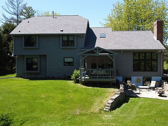 Back deck & concrete pad
