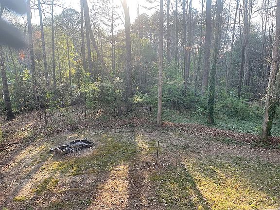 3rd image of 3055 Malvern Dr