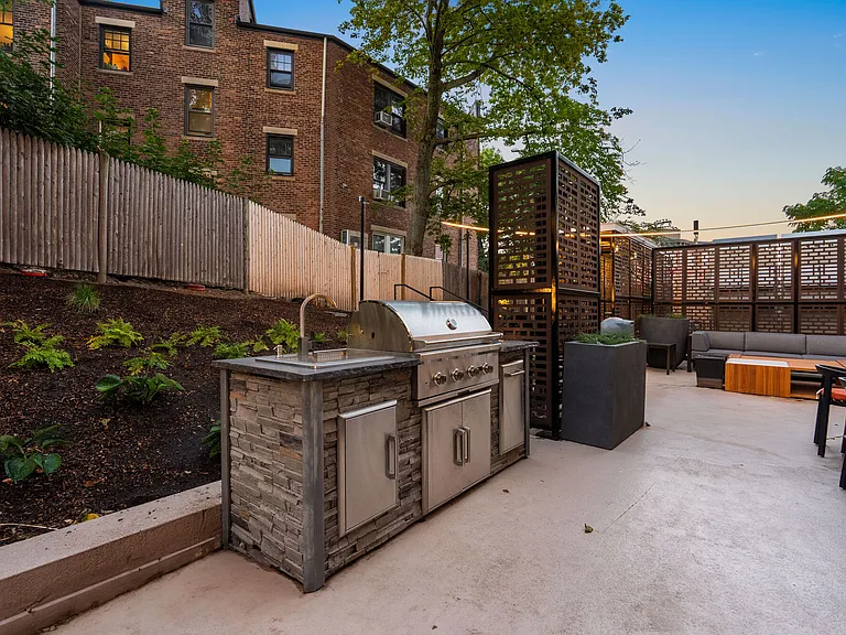 Forte at 1440 Beacon — Photo 95