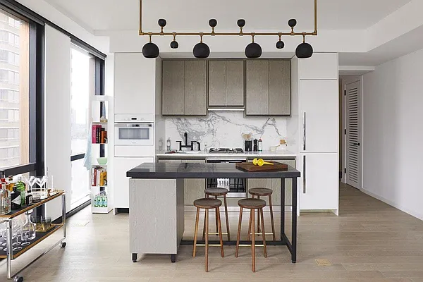 Rented by Bold Marketing | media 26