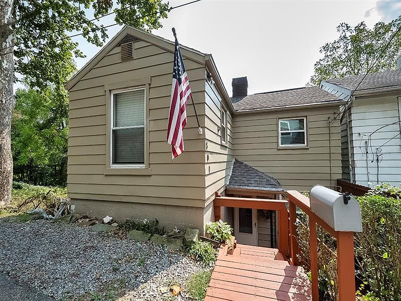 800 Maple Way, Oakmont, PA 15139 Zillow