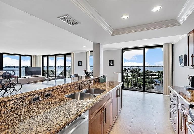 3400 S Ocean Blvd #5AII — Photo 32