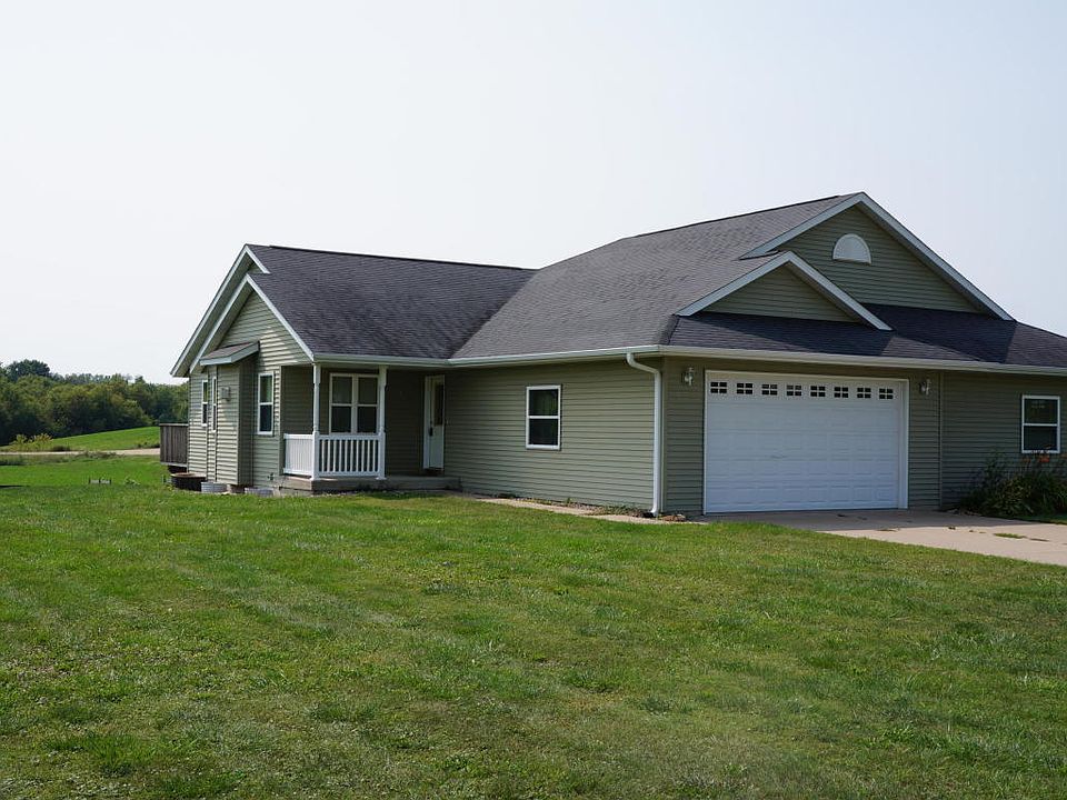 1st image of W19933 Meadow Ln