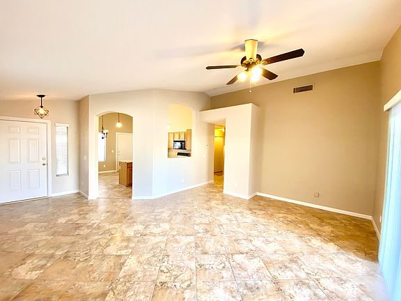 3rd image of 14722 W Parkwood Dr