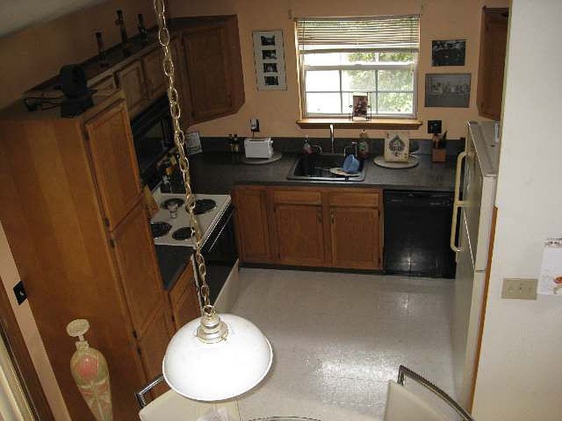 4th image of 6 PALLISADE Court
