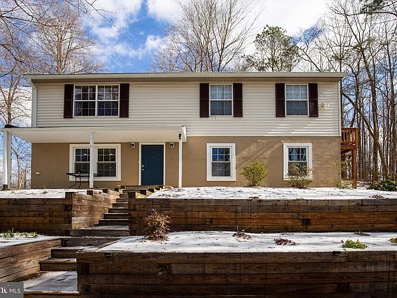 4th image of 26970 Maple Dr