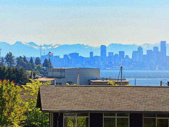3rd image of 470 Wood Ave SW Unit 2B