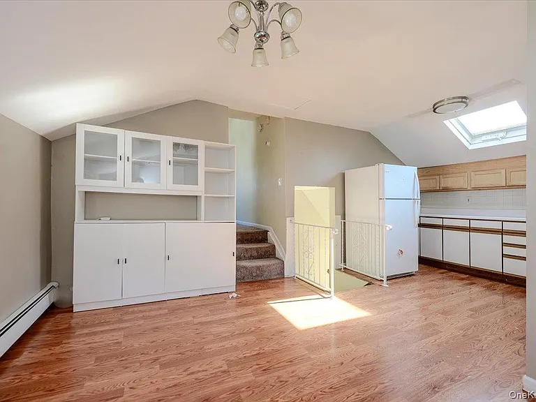 13 Truxton Rd #UPPER — Photo 6