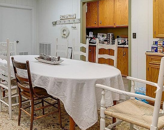 2400 SF Apt - North buildin 