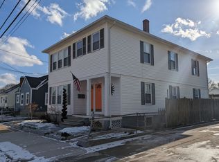 143 Oakdale Ave, Pawtucket, RI 02860