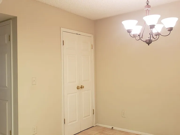 16510 E Palisades Blvd #6 — Photo 7