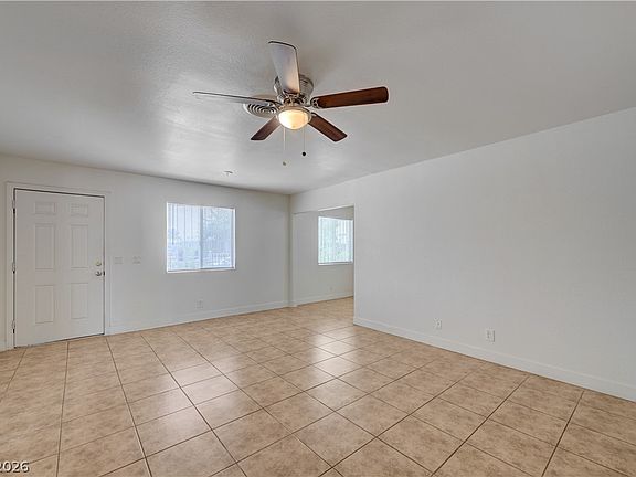3rd image of 3424 Siler Ave