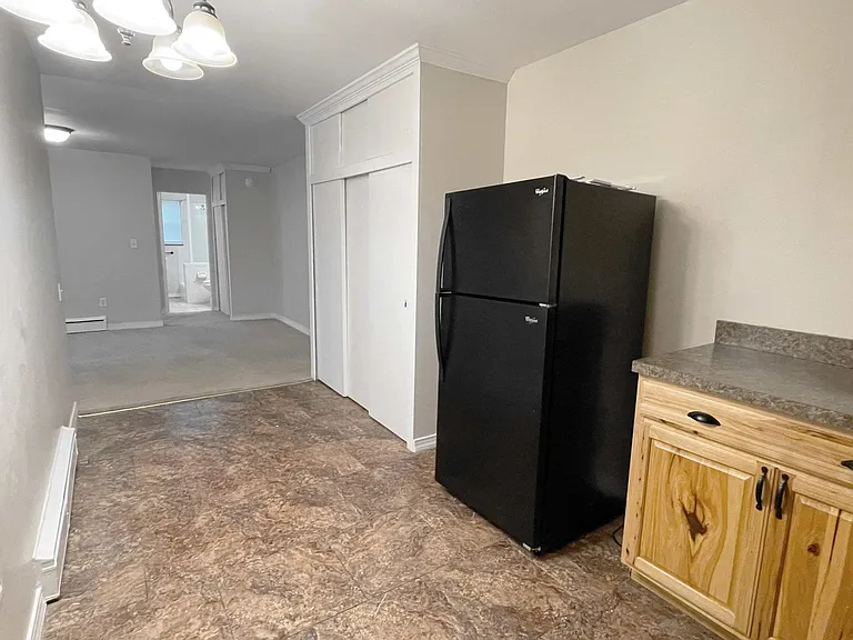 521 Reno Ave — Photo 3