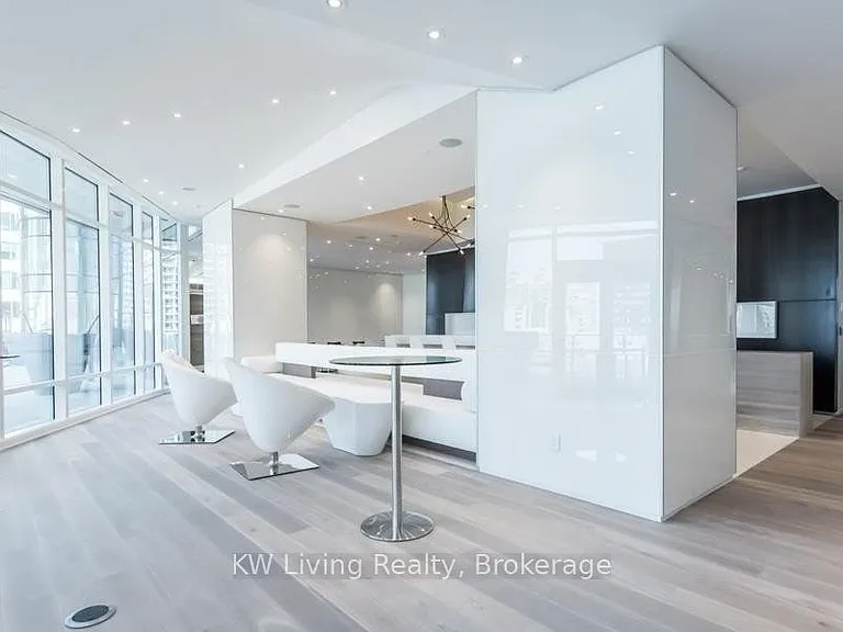 1 Bloor St E #2606 — Photo 16