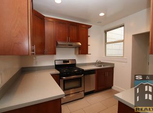 201 Hartford St #201, San Francisco, CA 94114
