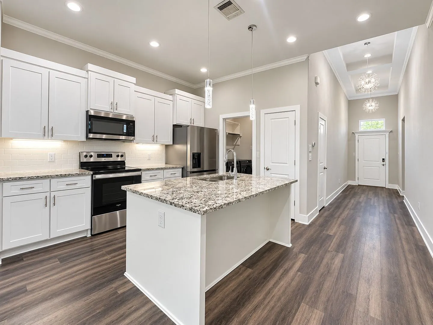 Gorgeous 4-Bedroom House for rent in Dallas — Photo 4