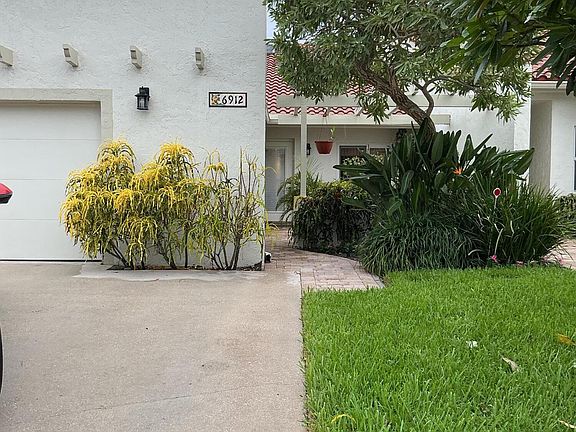 2nd image of 6912 BARBAROSSA Street