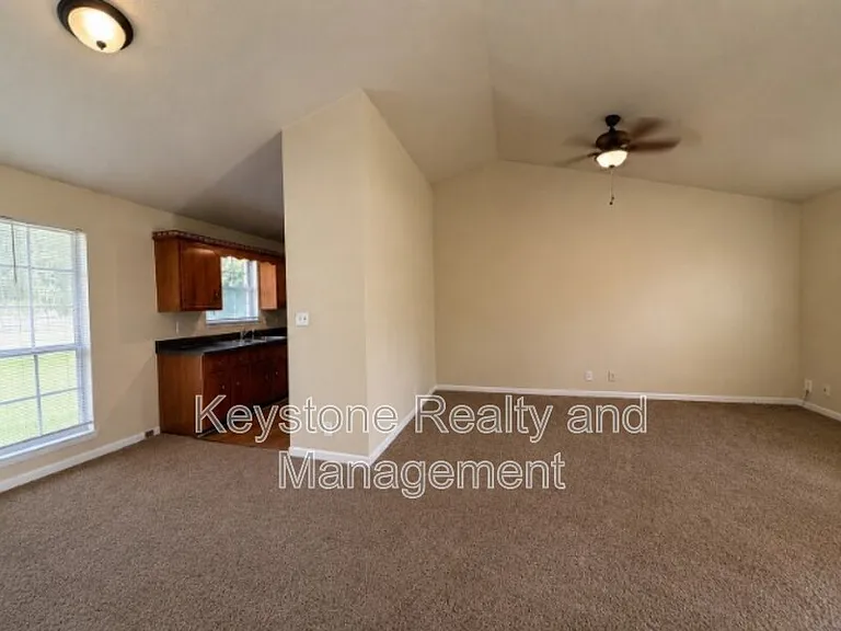 717 Peachers Mill Rd — Photo 4