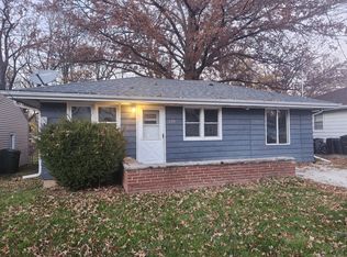 120 W Forest Ave, East Peoria, IL 61611