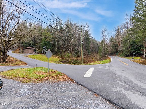3rd image of 0 Mountain Dr