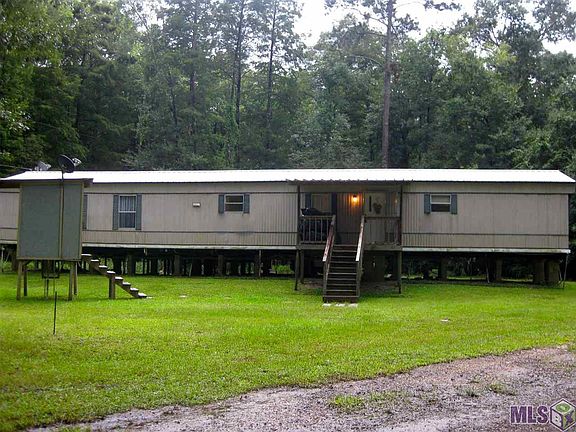 2nd image of 18036 River Bend Rd