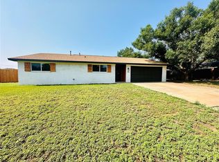 1016 Trail Dr S, Altus, OK 73521
