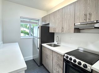1035 9th St APT 18, Miami Beach, FL 33139