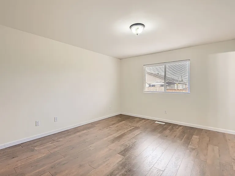 5914 106th Pl NE — Photo 10