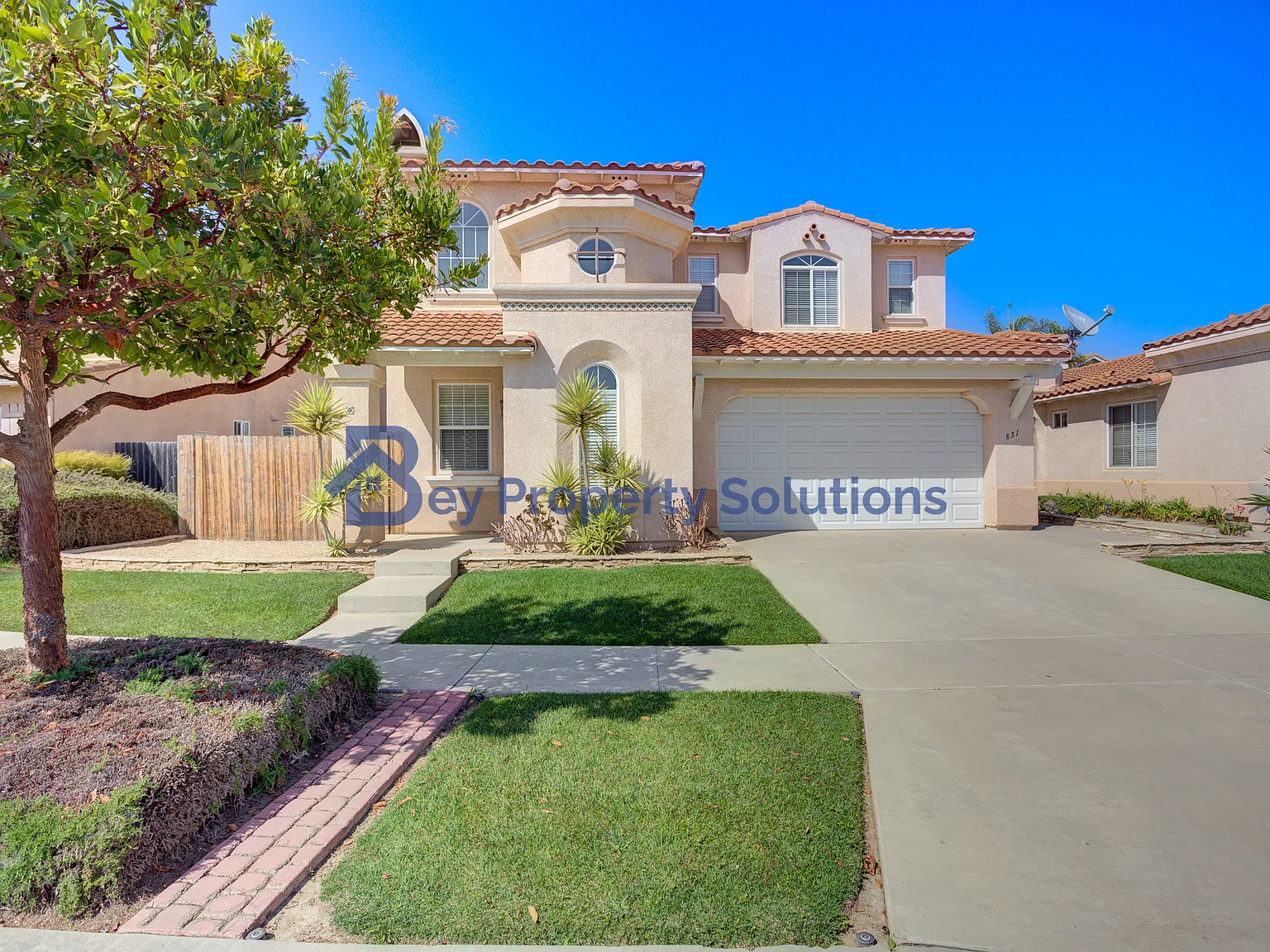 4 bed, 1966 sqft, $4,250 — Photo 2