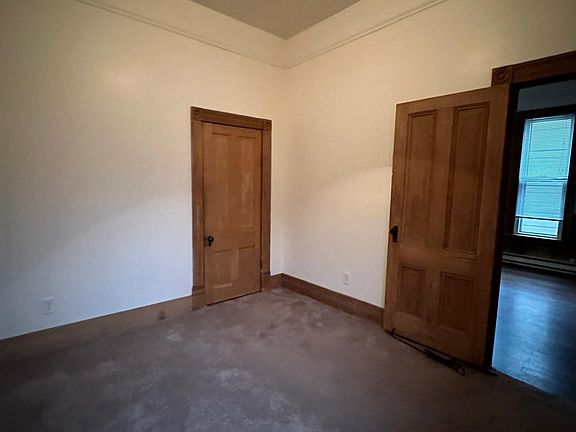 Bedroom #1