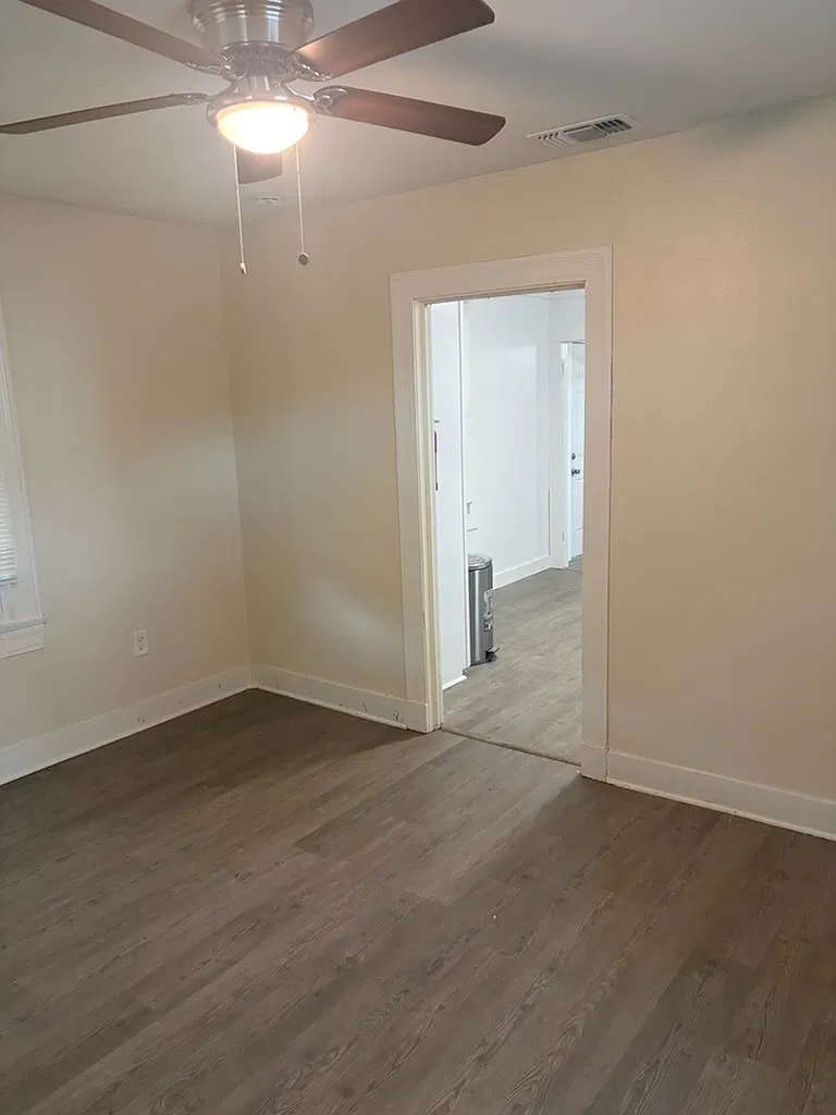 840 Progress St — Photo 2