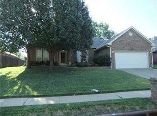 1108 Richmond Rd, Edmond, OK 73034