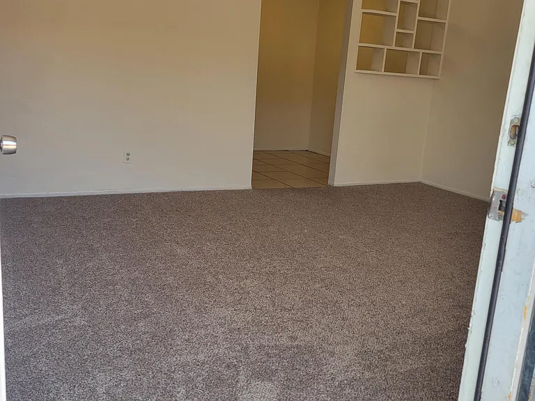 6713 W Palmaire Ave #2 — Photo 6