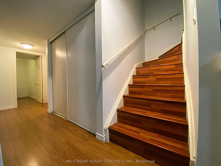 82 Fresno Ct #BASEMENT — Photo 11