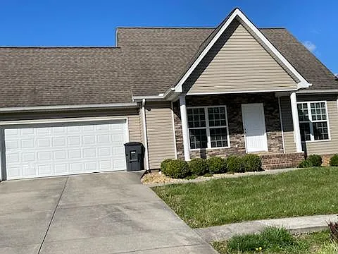 1622 Bobby Nichols Dr — Photo 1