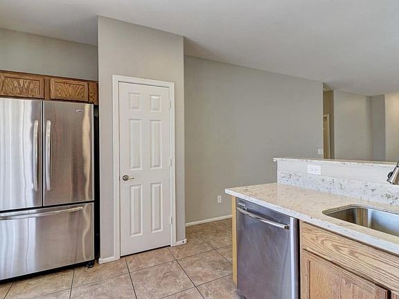 4th image of 41293 W Capistrano Dr