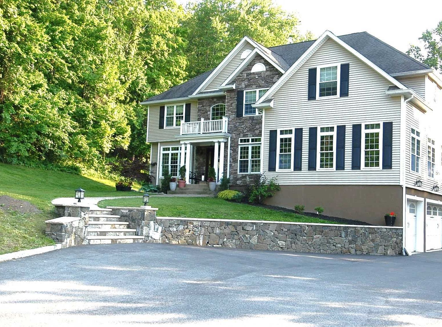 8 Long Hill Rd, Hopewell Junction, NY 12533 MLS 418403 Zillow