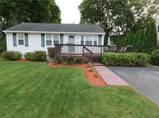 10 Watson Ave, Narragansett, RI 02882