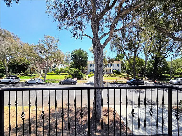 4165 Country Club Dr #A — Photo 18