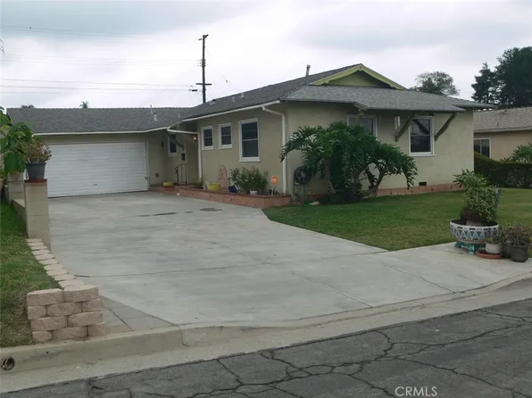 11516 La Serna Dr, Whittier, CA 90604