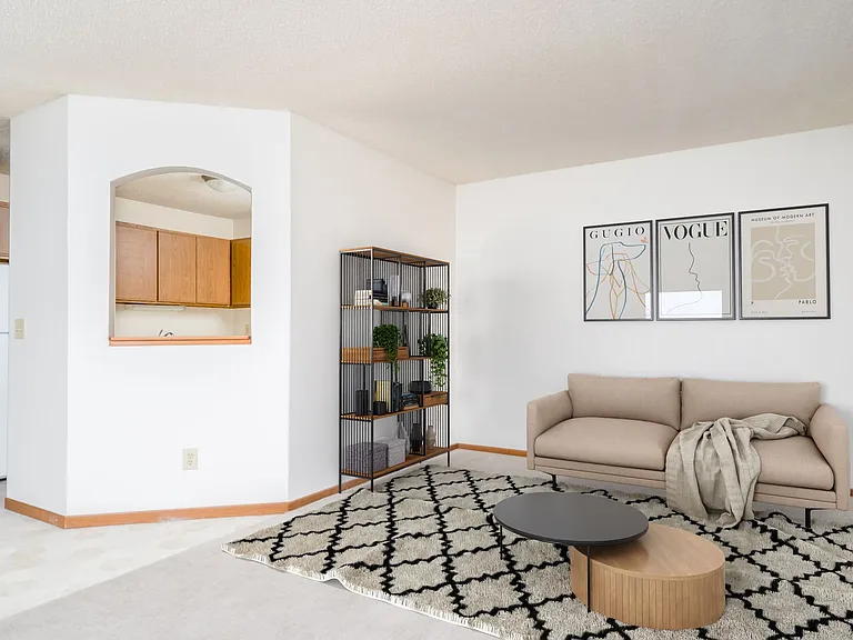 Woodcrest Townhomes — Photo 4
